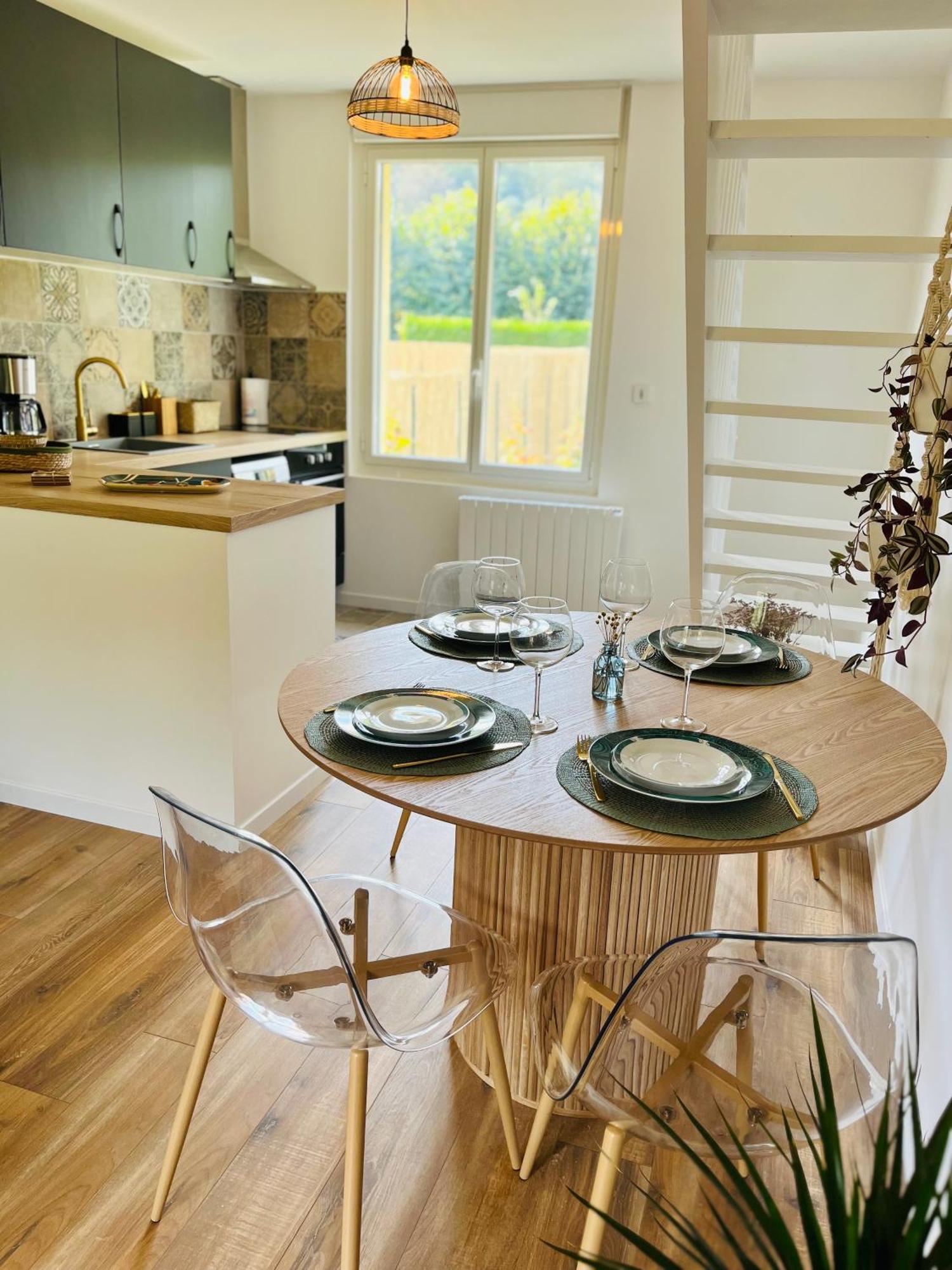 Maison Evasion Voyage Parking Et Jardin By Art De Voyager Etretat Luaran gambar